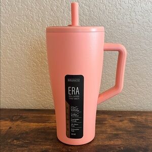 🆕 Brumate Era 30 oz tumbler “Guava” leakproof